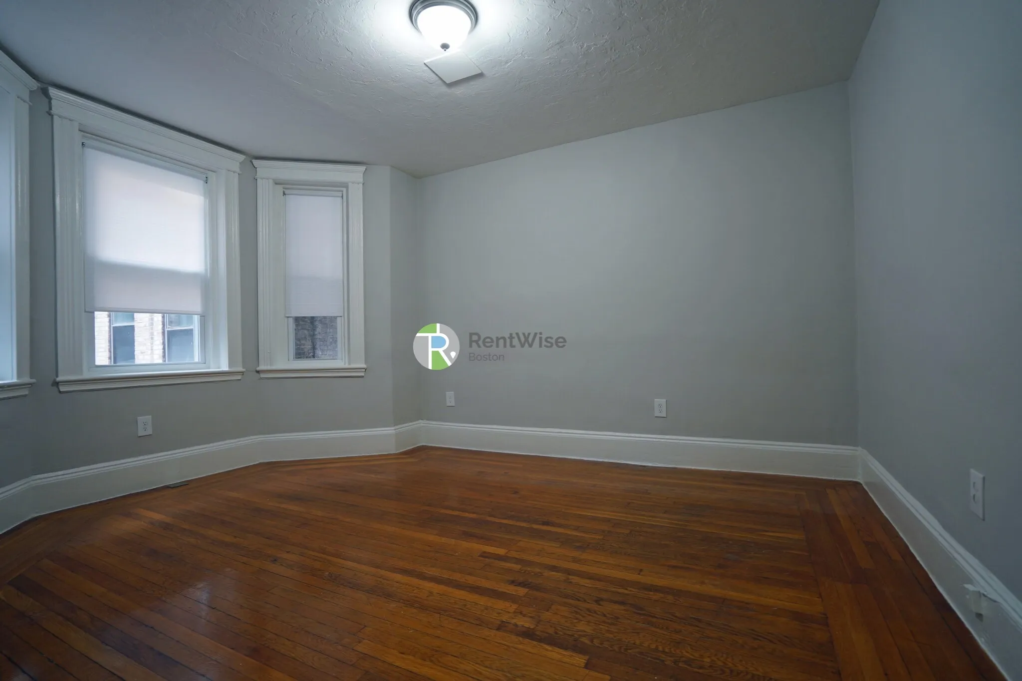 11 Royce Rd, Brighton