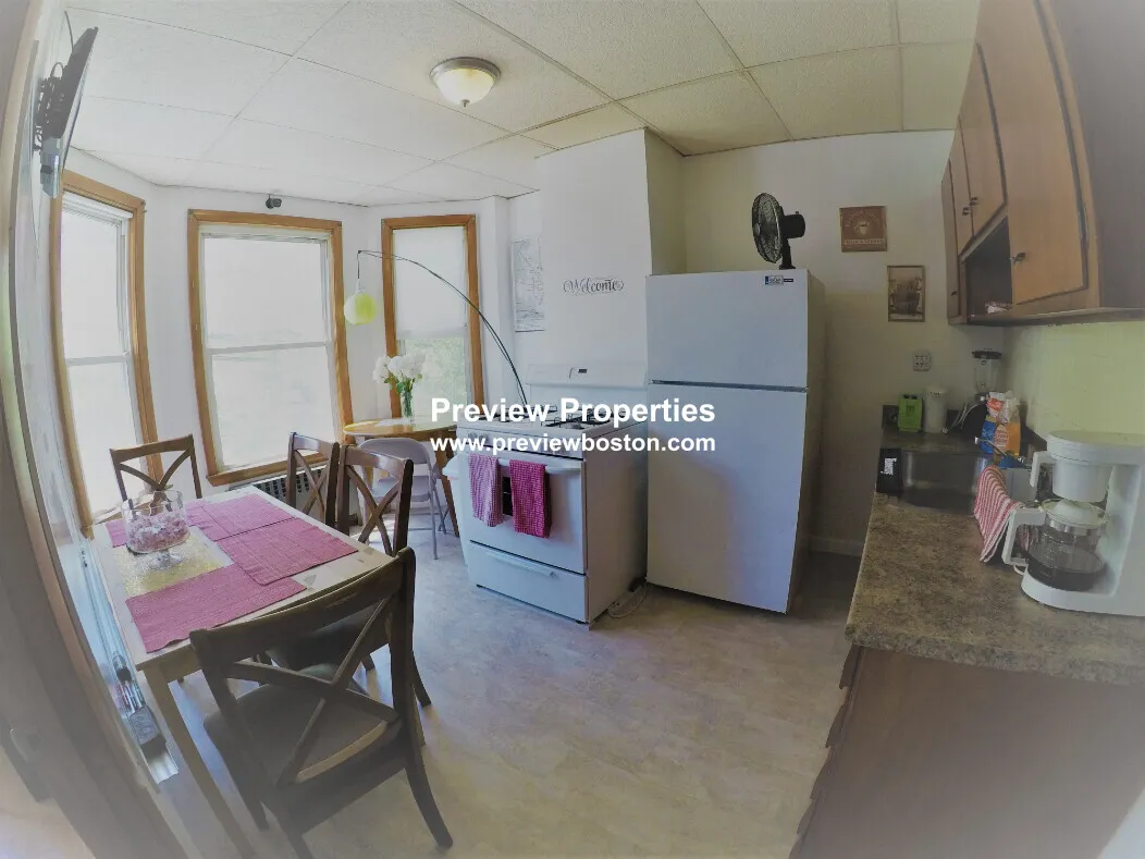 28 Orleans St, East Boston