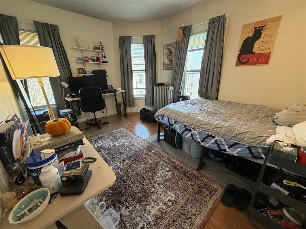 1 Sachem St ,, Mission Hill