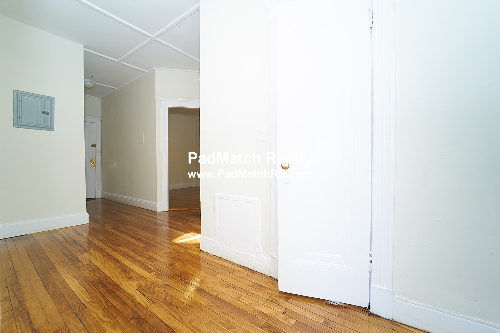 1185 Boylston St, Fenway