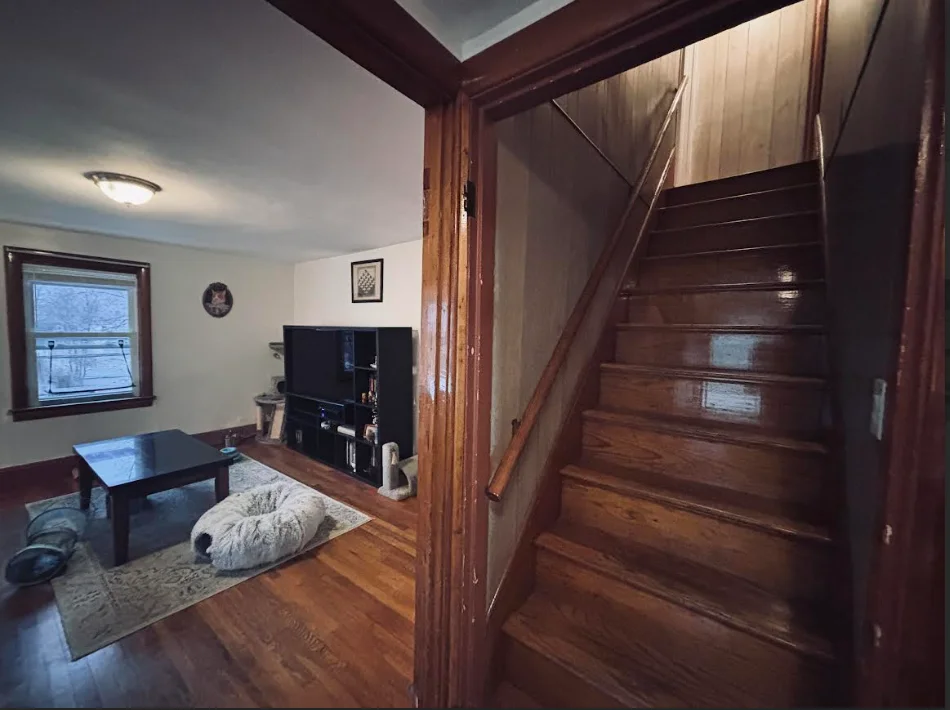 17 Montgomery St, North Cambridge