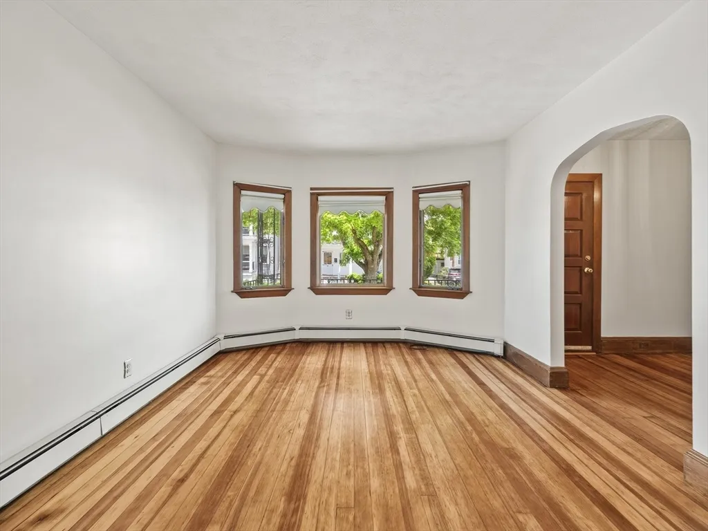 35 Wright Ave, South Medford