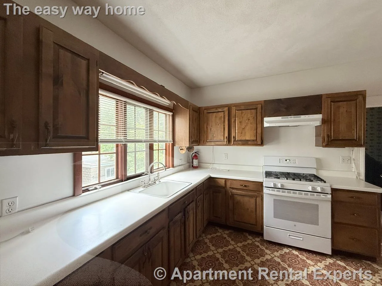 186 Powderhouse Blvd, Teele Square