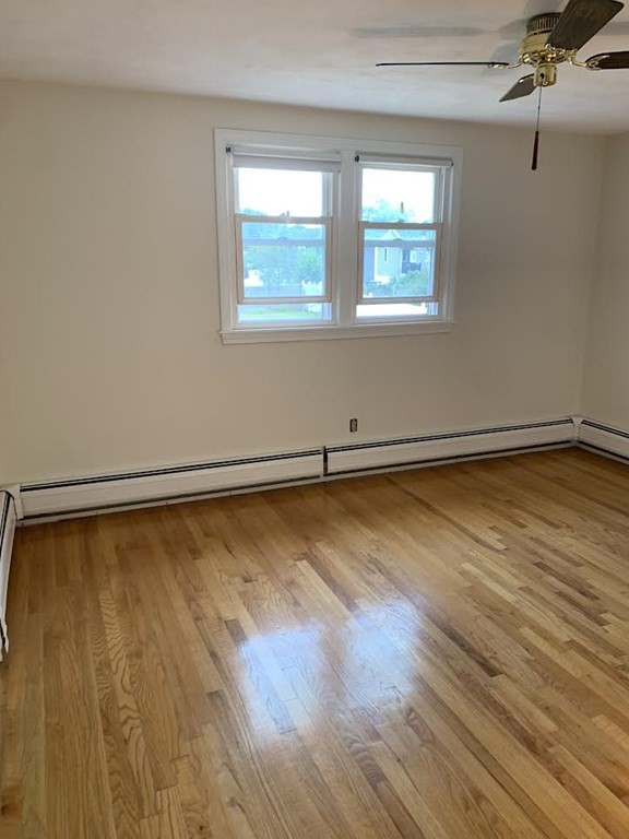 7 Heritage Way, Burlington