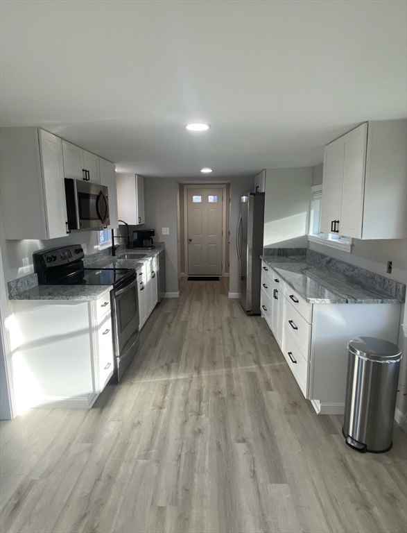 45 Bay State Rd, Rehoboth