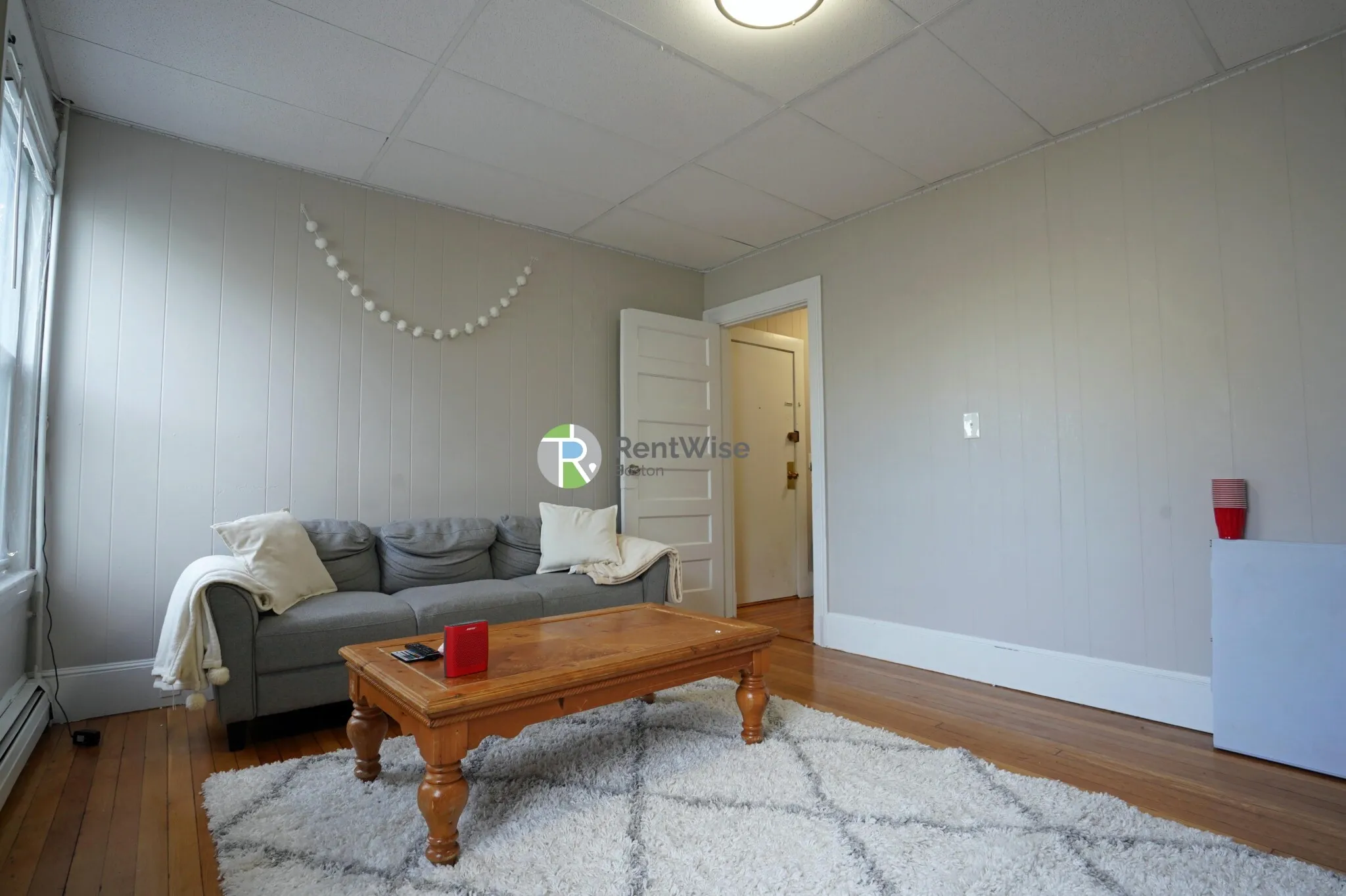 2 Ashford Ct, Allston