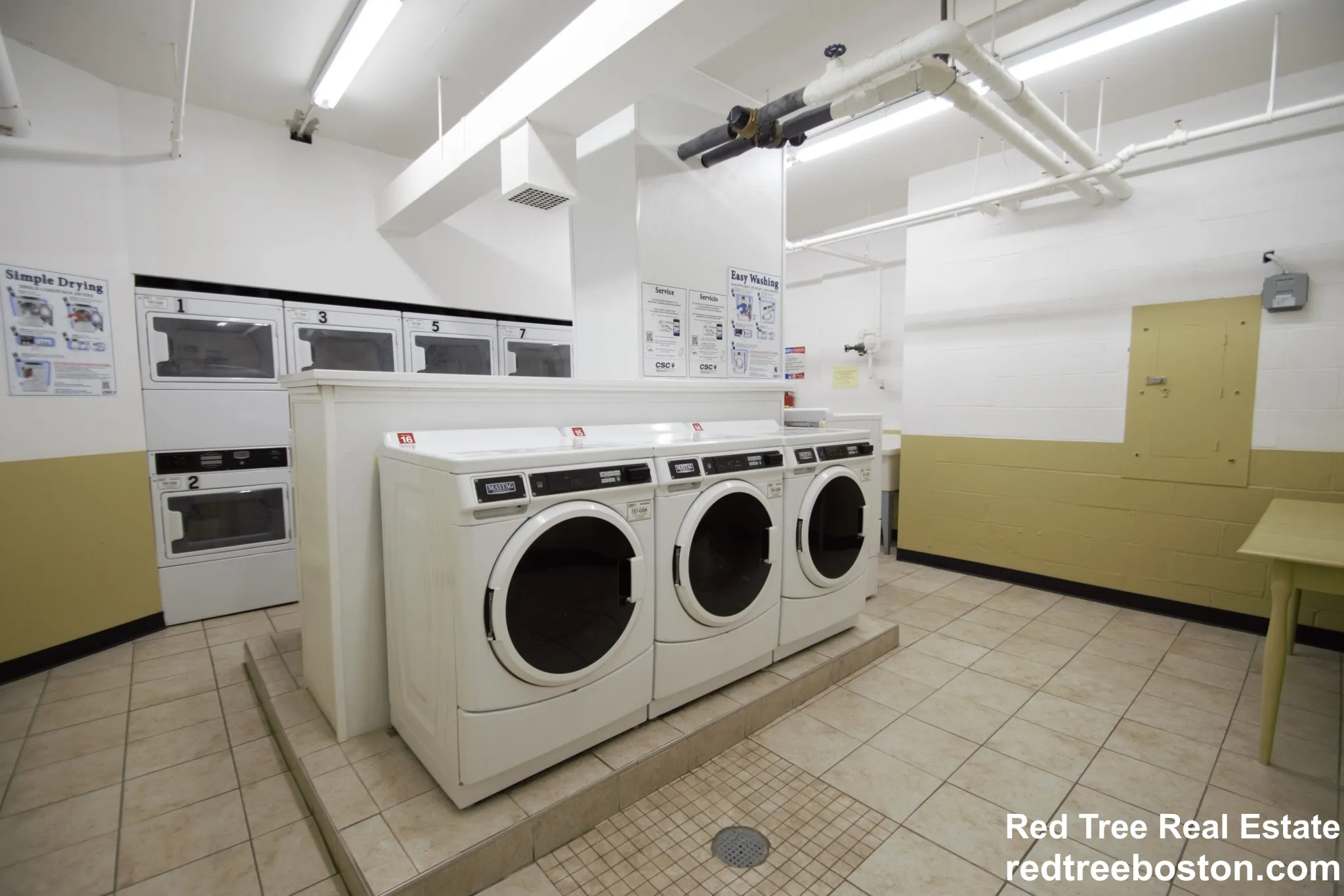 101 Monmouth St, Longwood