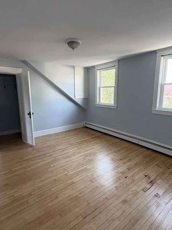 12 Capron St, Attleboro