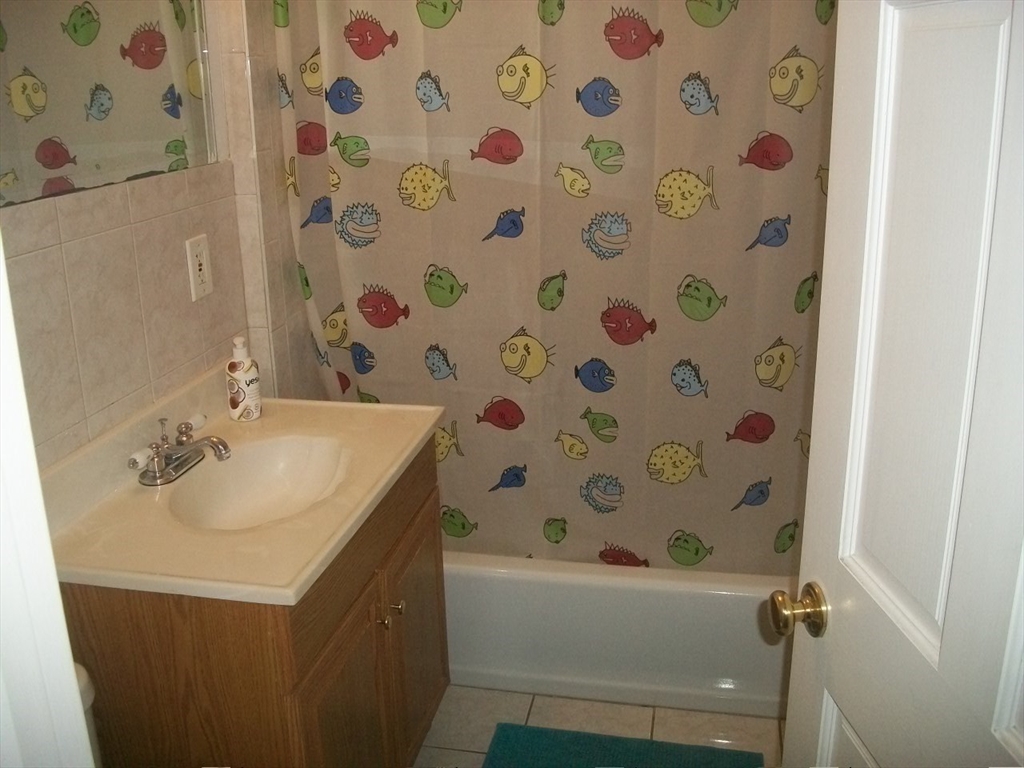 32 Magazine St, Cambridgeport