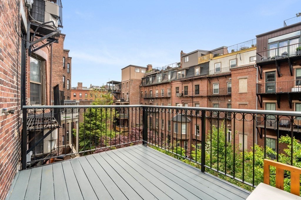 70 Waltham St, South End