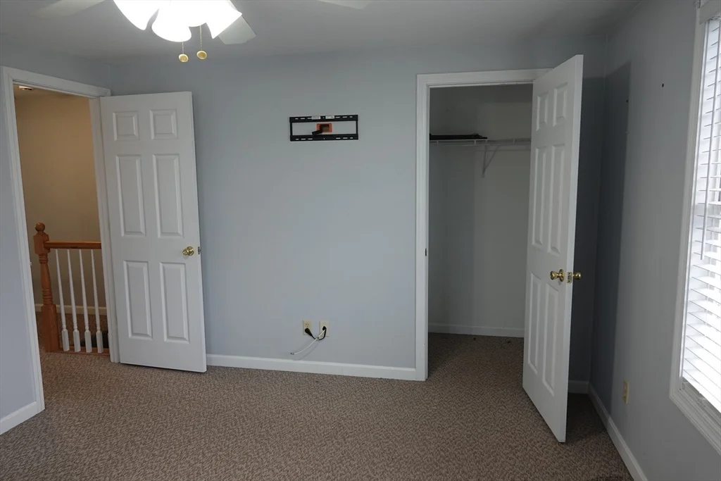 56 Gardner Ave, Lowell