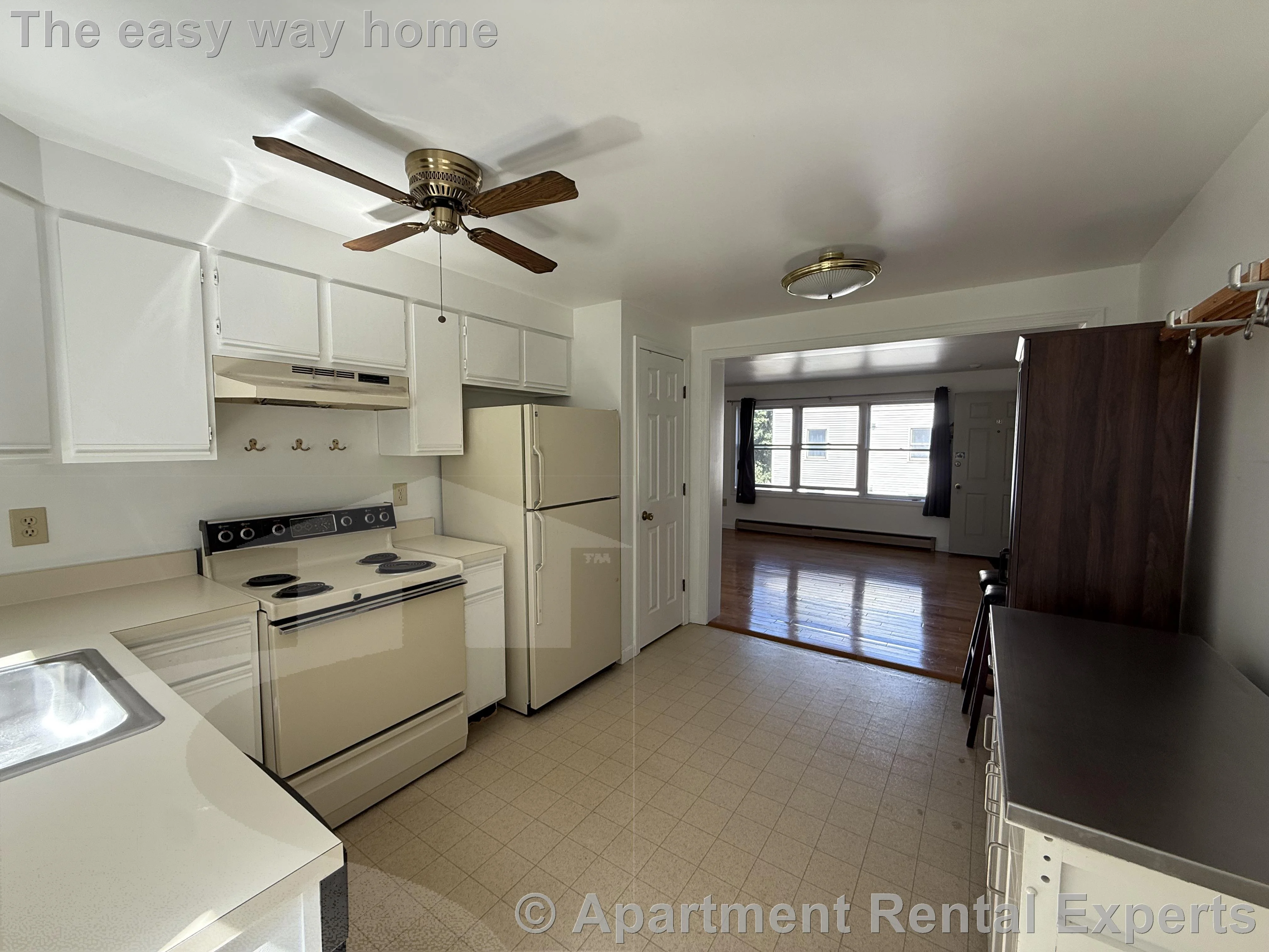 45 Cross St, Medford Square