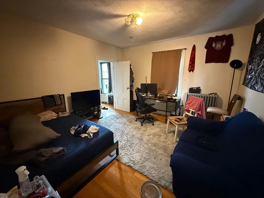 48 Allston St, Allston