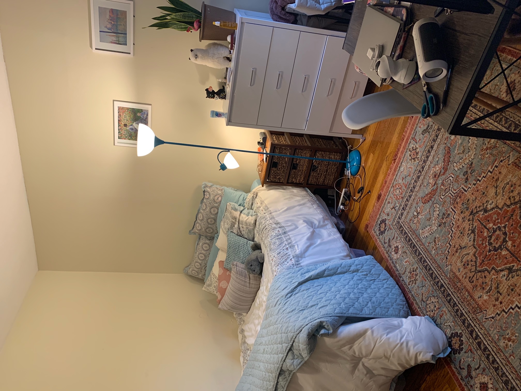 2 bed, 1 bath apartment for rent at 1183 Commonwealth Ave Unit 5, Allston — photo 4 of 5