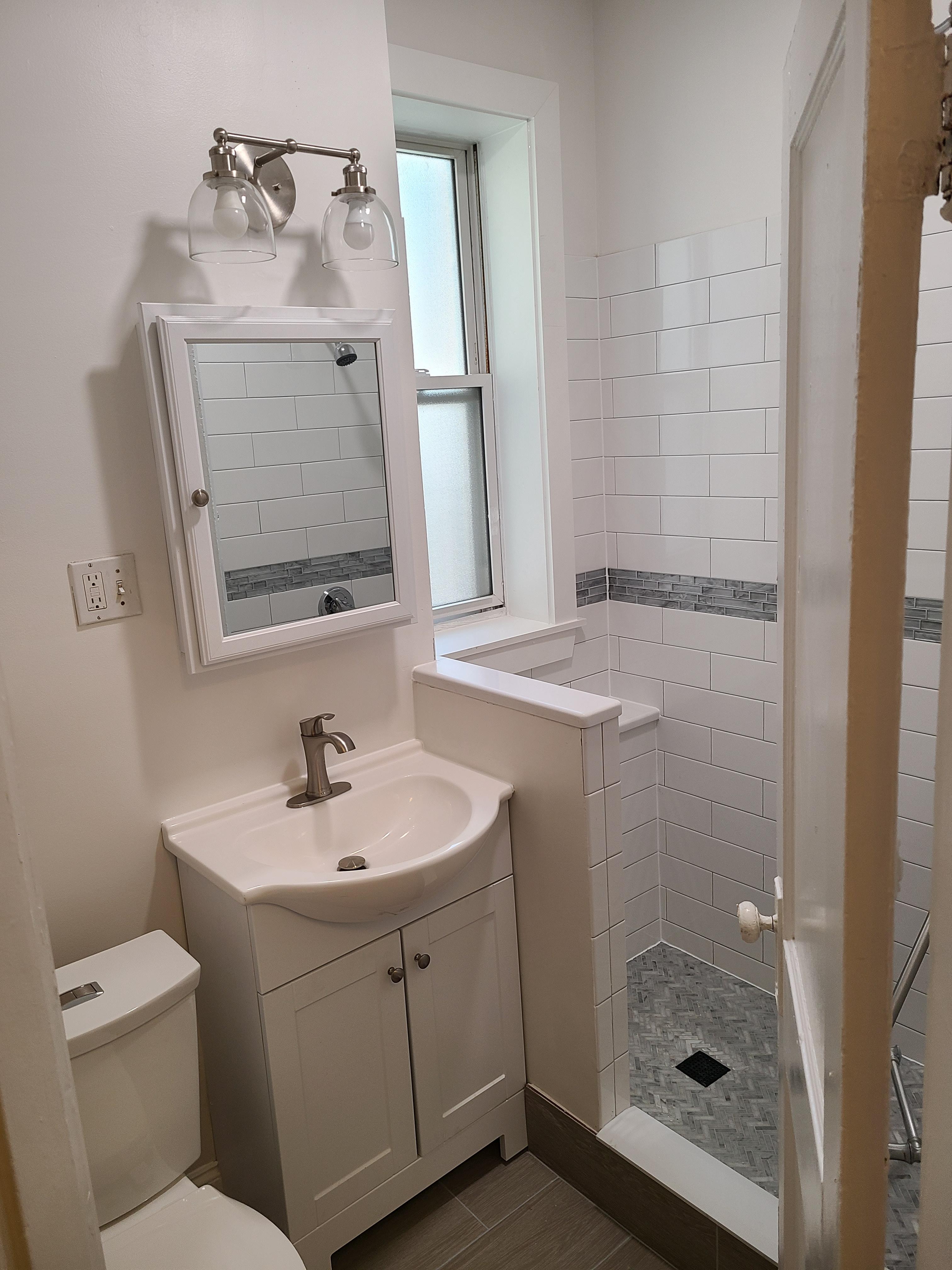 2 bed, 1 bath apartment for rent at 1187 Commonwealth Ave Unit 18, Allston — photo 5 of 5