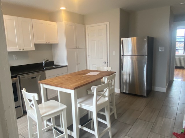 220 Hanover St, North End