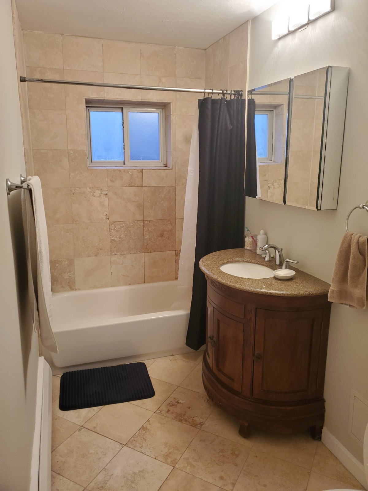 2 bed, 1 bath apartment for rent at 63 Selkirk Rd Unit 8, Brighton — photo 4 of 29