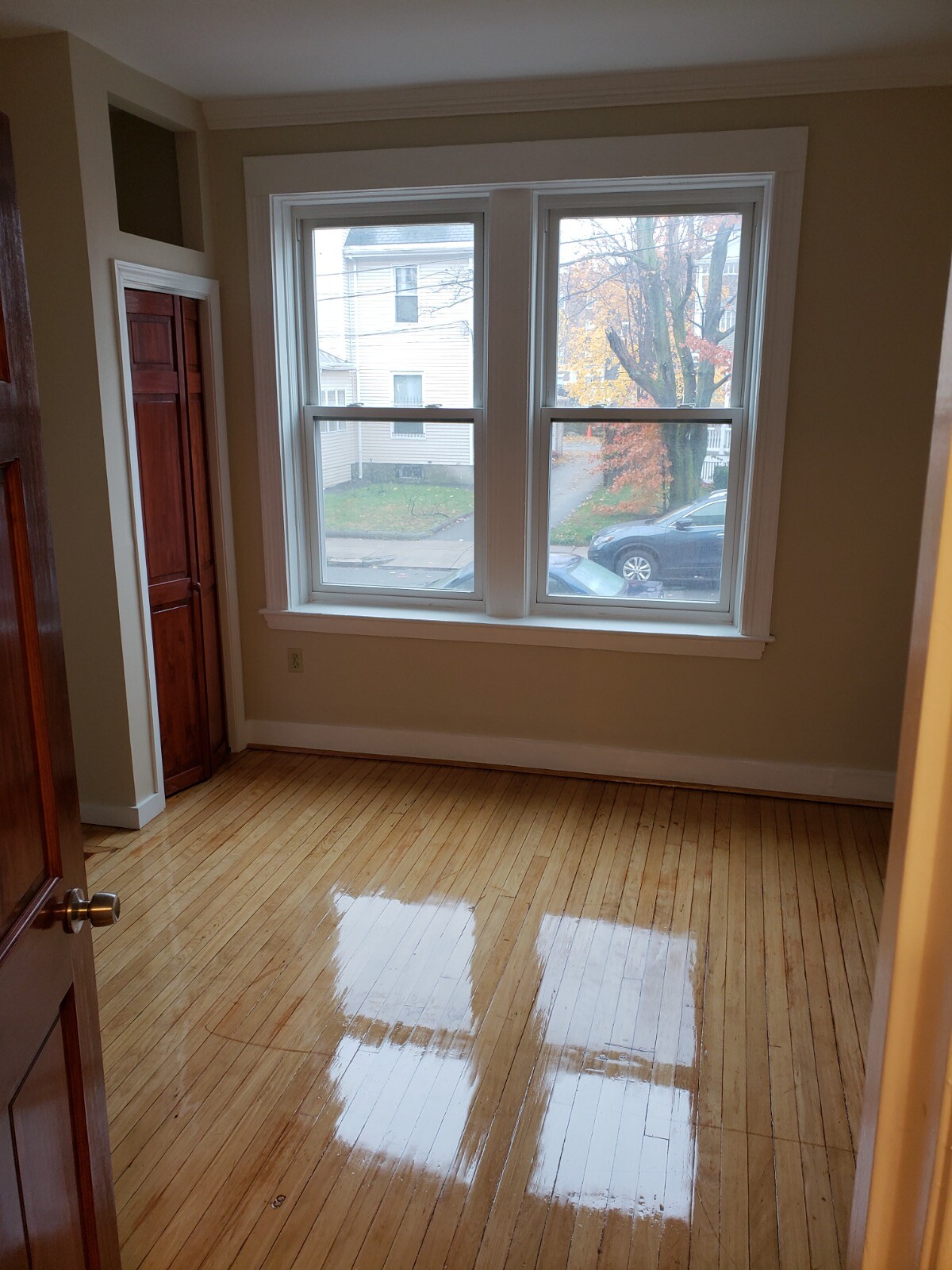 8 Farrington Ave, Allston