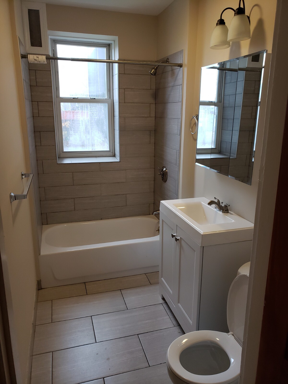 8 Farrington Ave, Allston