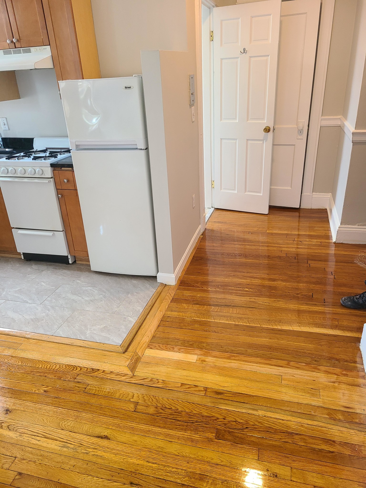 Studio bed, 1 bath apartment for rent at 1197 Commonwealth Ave Unit 6, Allston — photo 16 of 42