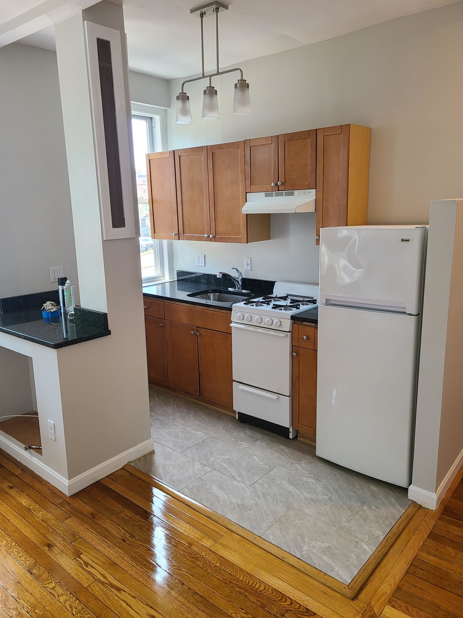 Studio bed, 1 bath apartment for rent at 1197 Commonwealth Ave Unit 6, Allston — photo 18 of 42