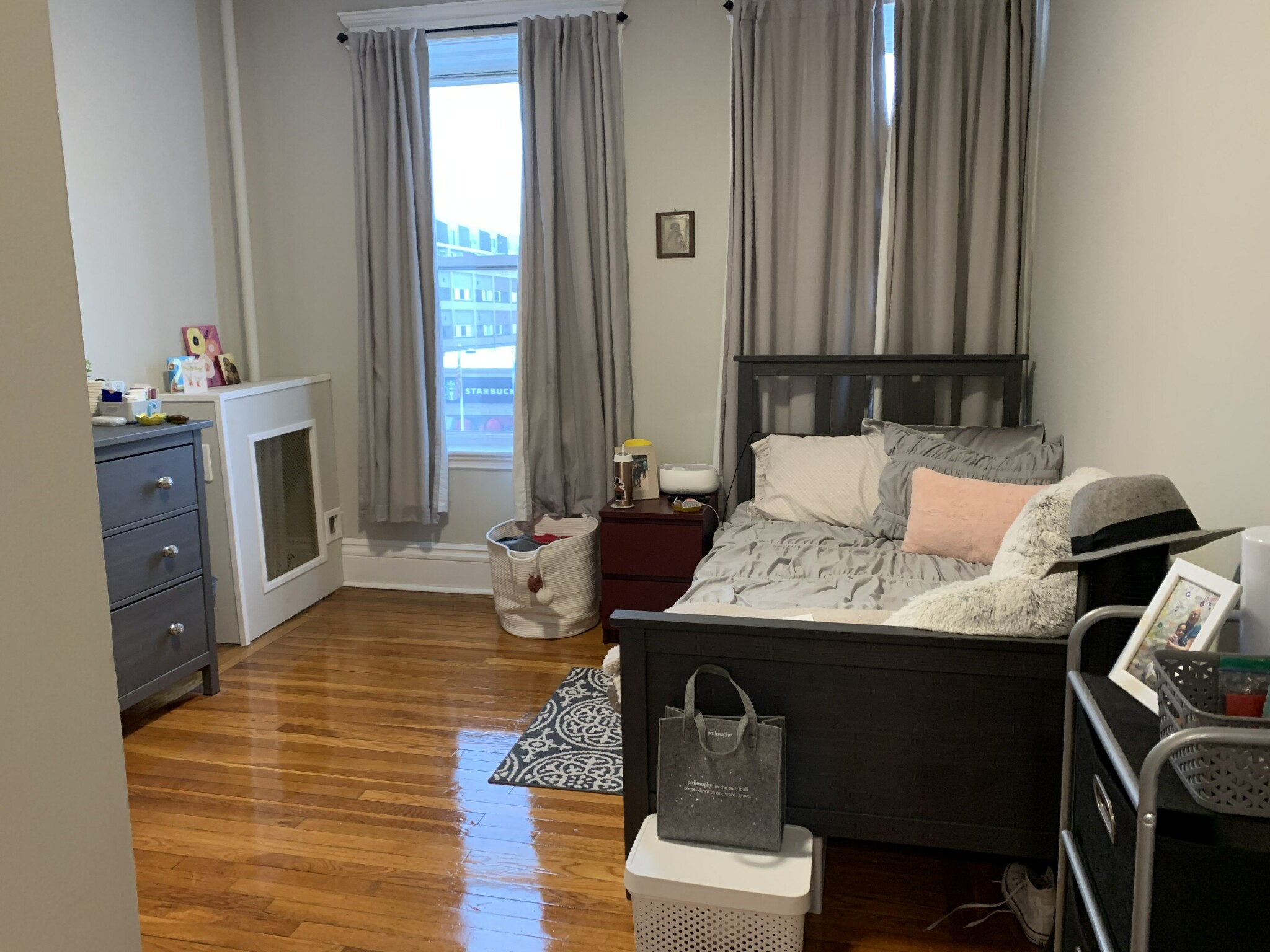 2 bed, 1 bath apartment for rent at 1082 Commonwealth Ave Unit 406, Allston — photo 2 of 6