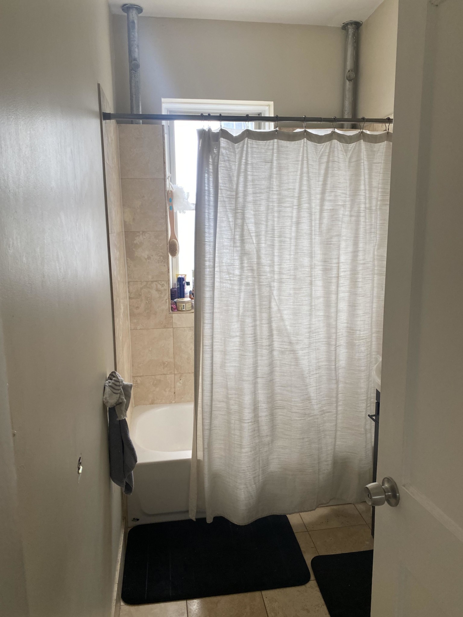 8 Farrington Ave, Allston