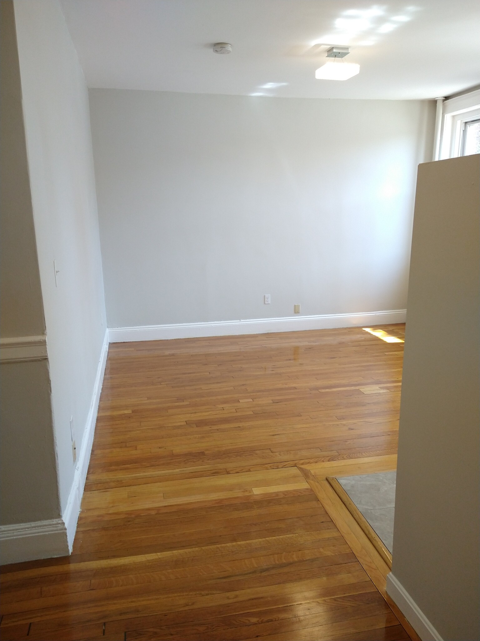 Studio bed, 1 bath apartment for rent at 1197 Commonwealth Ave Unit 6, Allston — photo 20 of 42