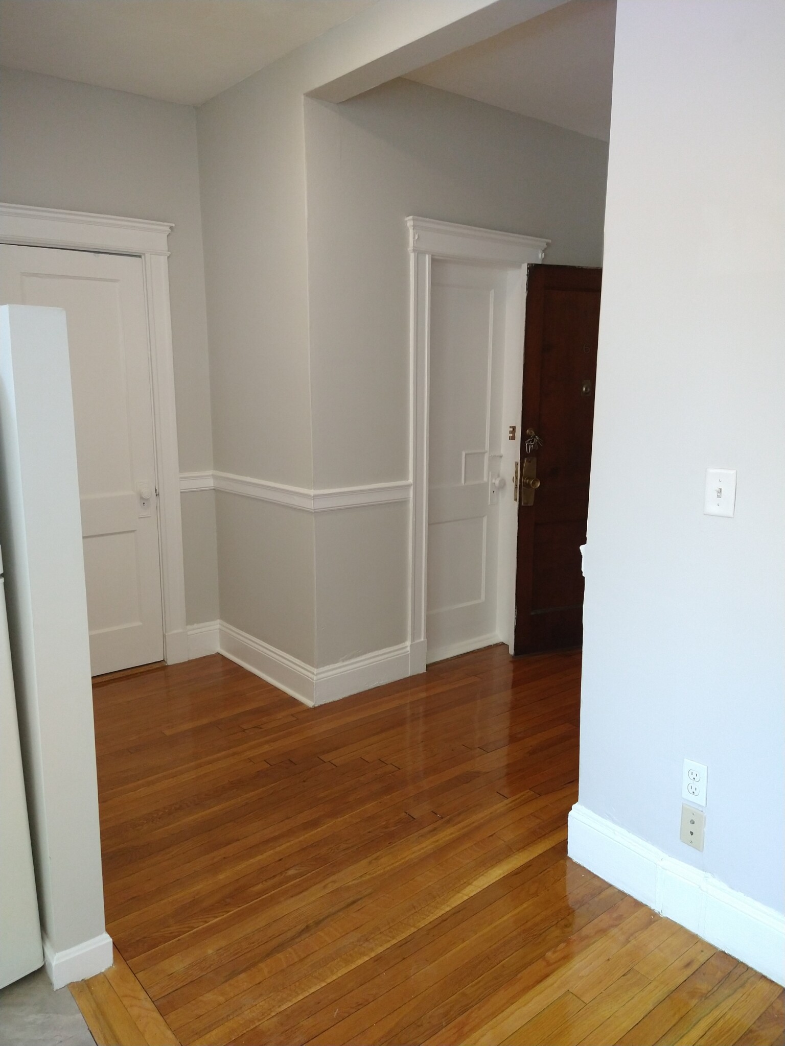 Studio bed, 1 bath apartment for rent at 1197 Commonwealth Ave Unit 6, Allston — photo 26 of 42