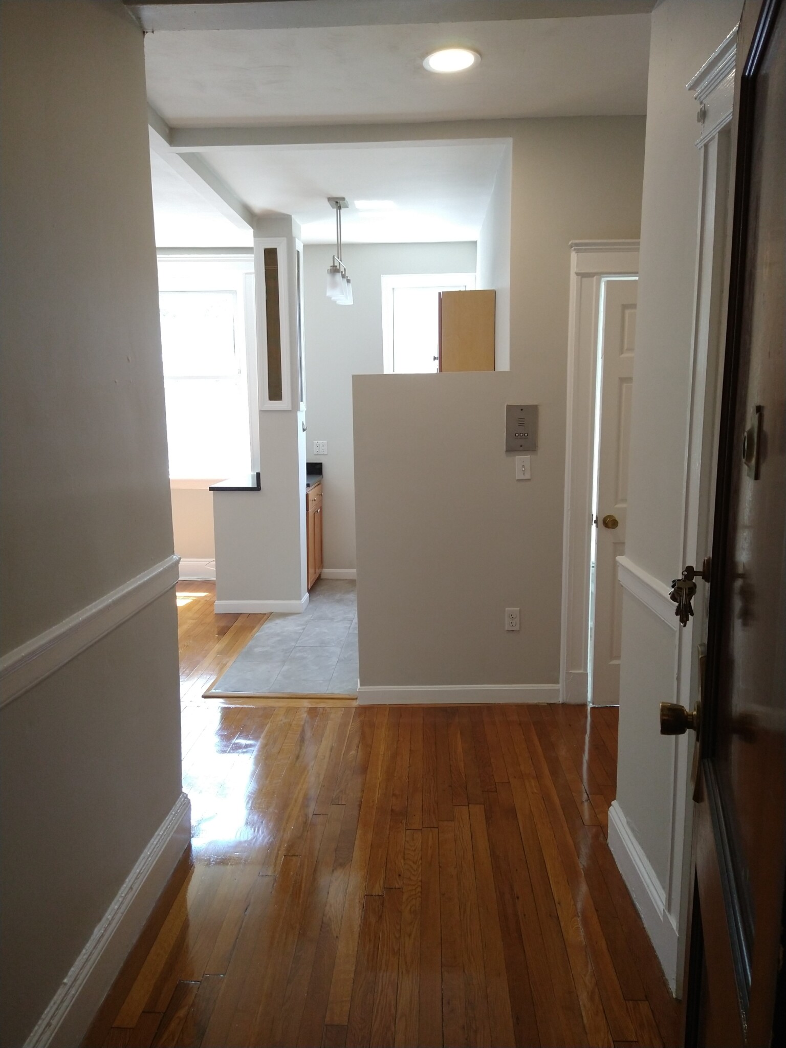 Studio bed, 1 bath apartment for rent at 1197 Commonwealth Ave Unit 6, Allston — photo 23 of 42