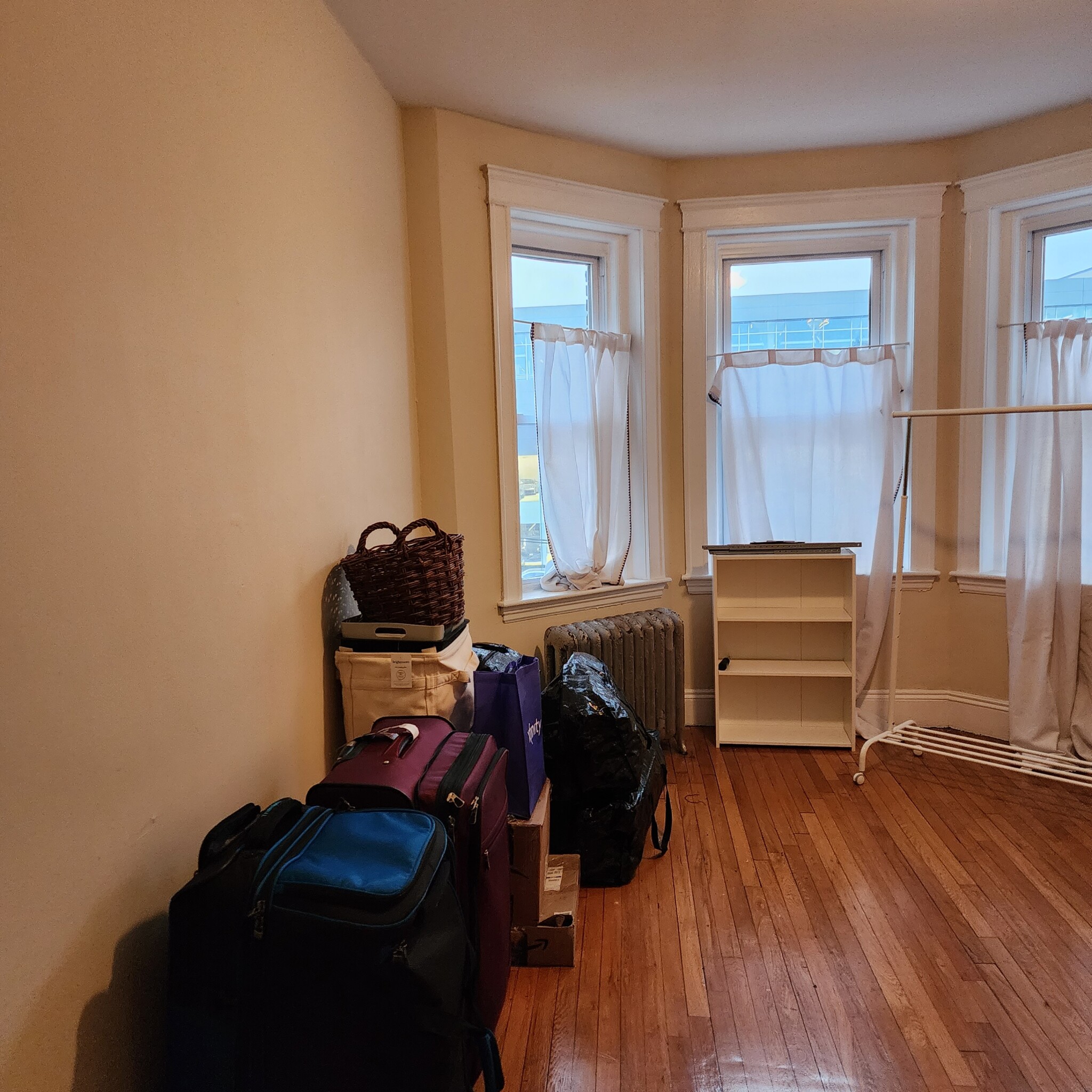 1185 Commonwealth Ave, Allston