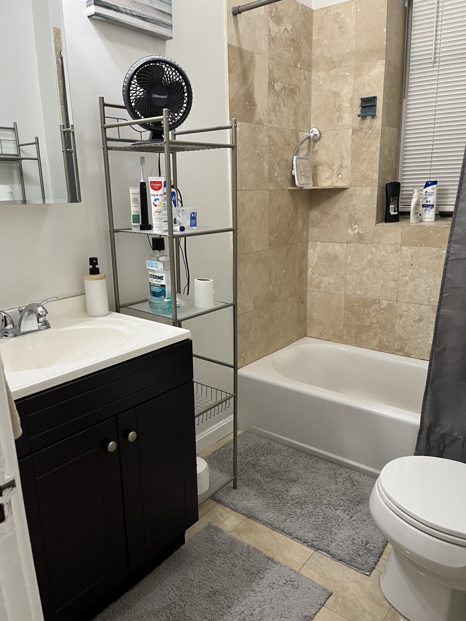 1 bed, 1 bath apartment for rent at 1189 Commonwealth Ave Unit 5, Allston — photo 22 of 24
