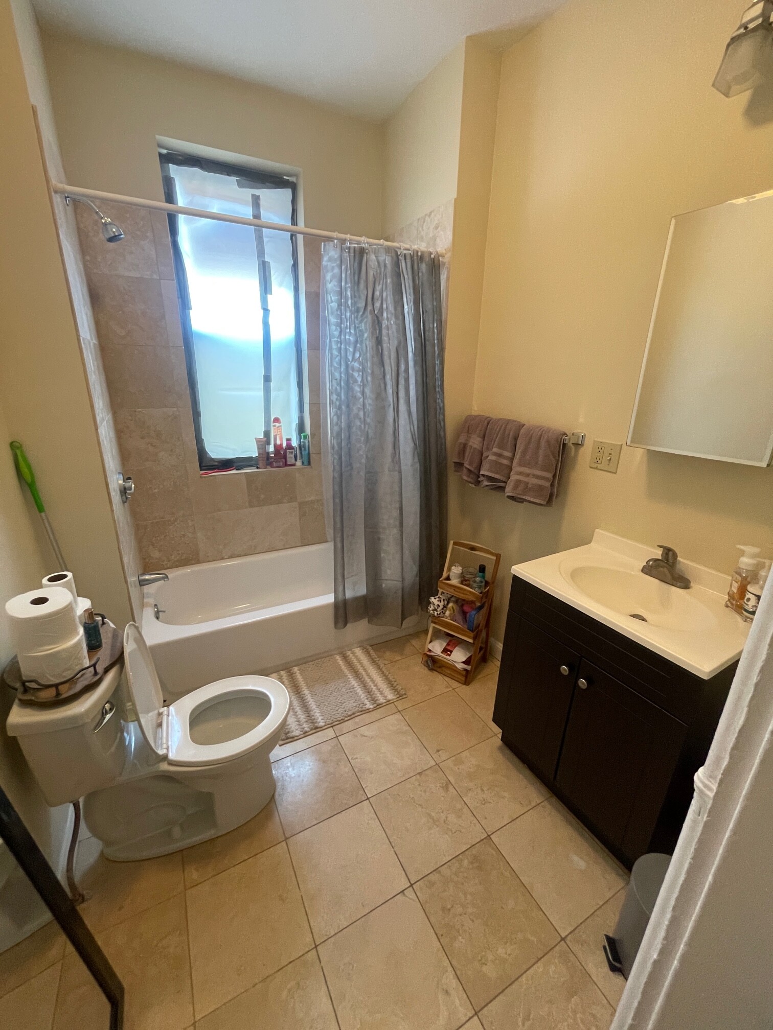 1197 Commonwealth Ave, Allston