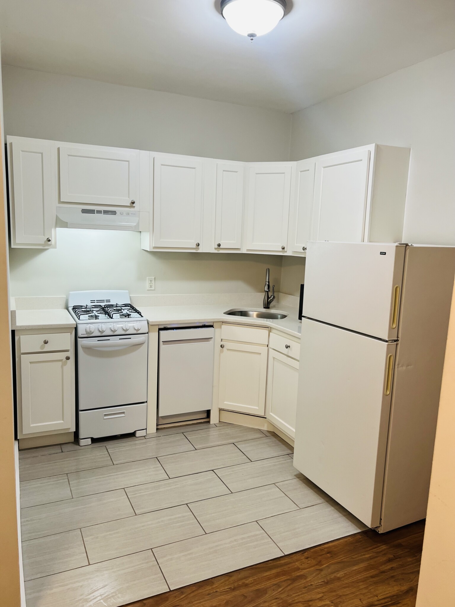 38 Hemenway St, Fenway