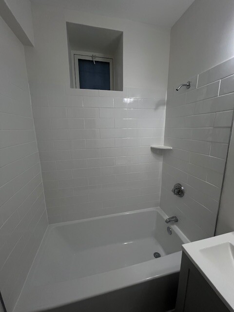 111 Norway St, Fenway