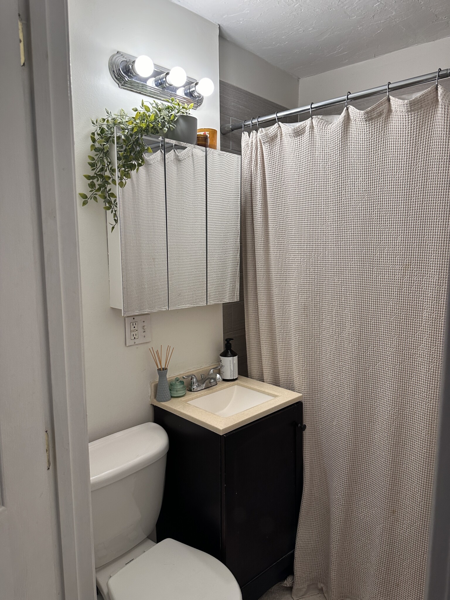 220 Hanover St, North End