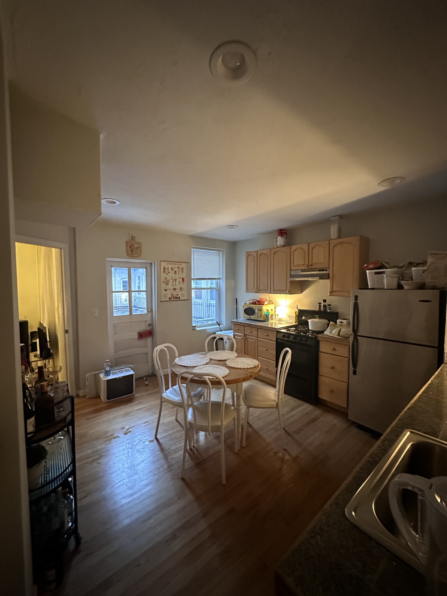 220 Hanover St, North End