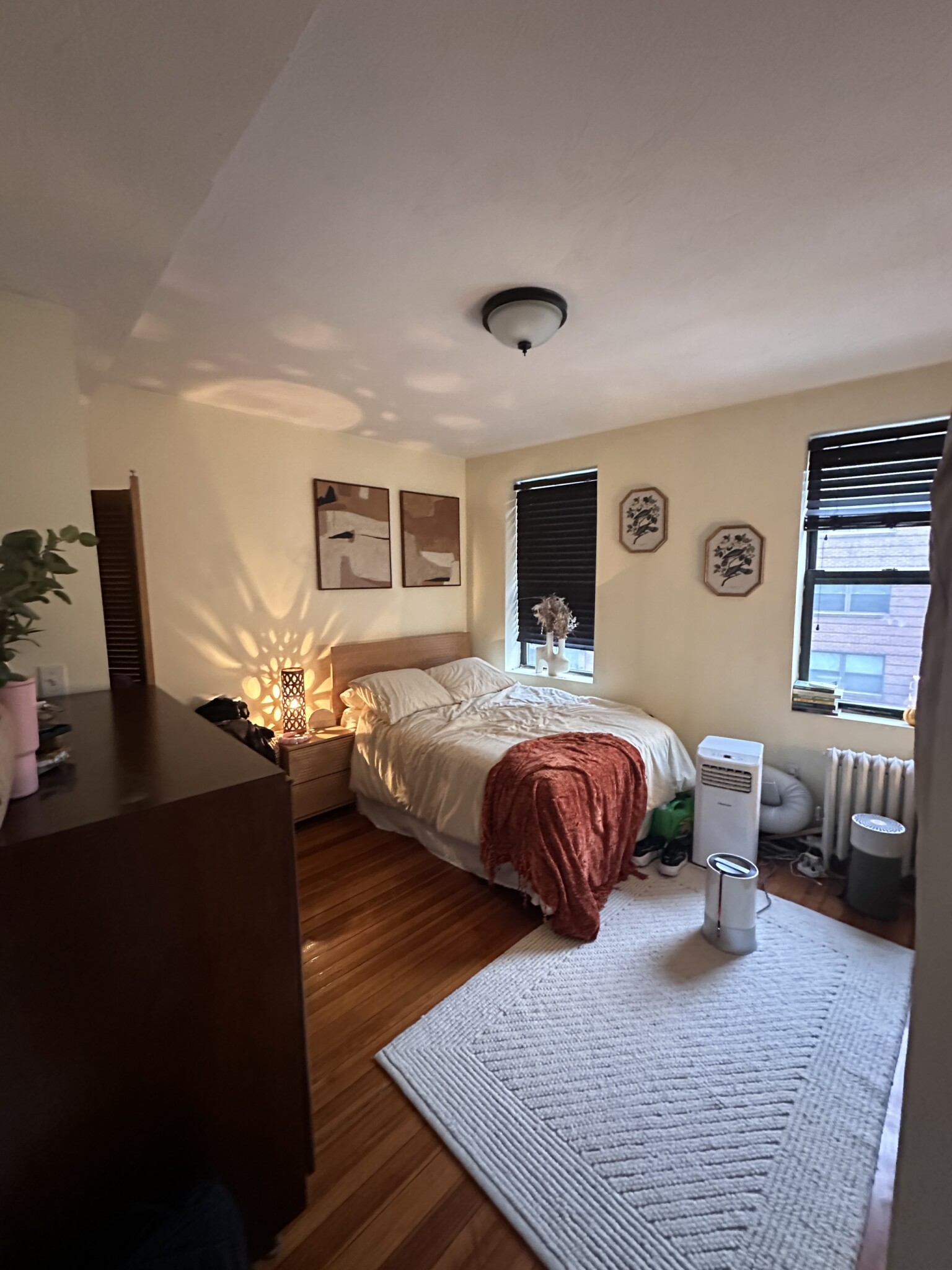 220 Hanover St, North End