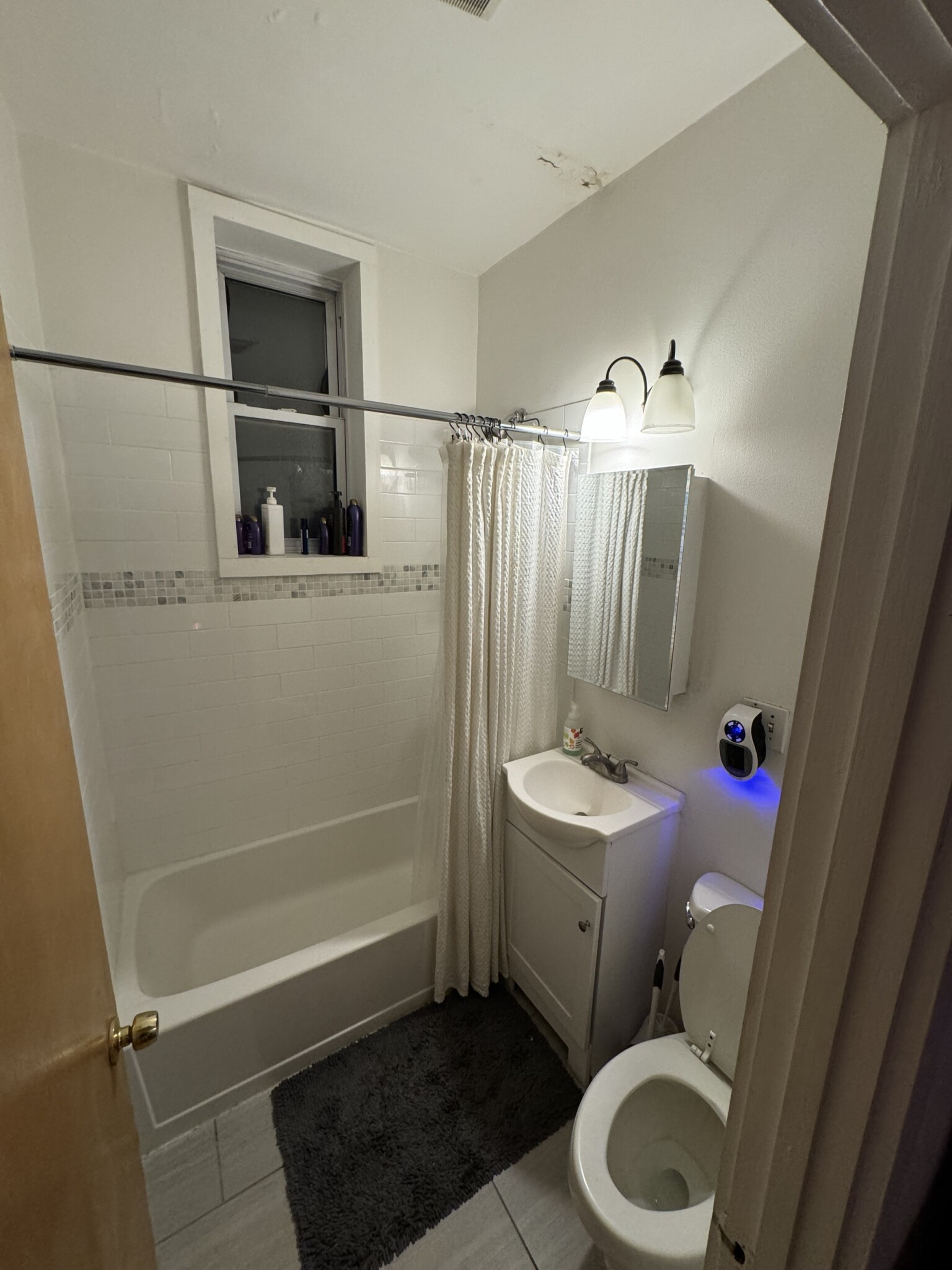 38 Hemenway St, Fenway