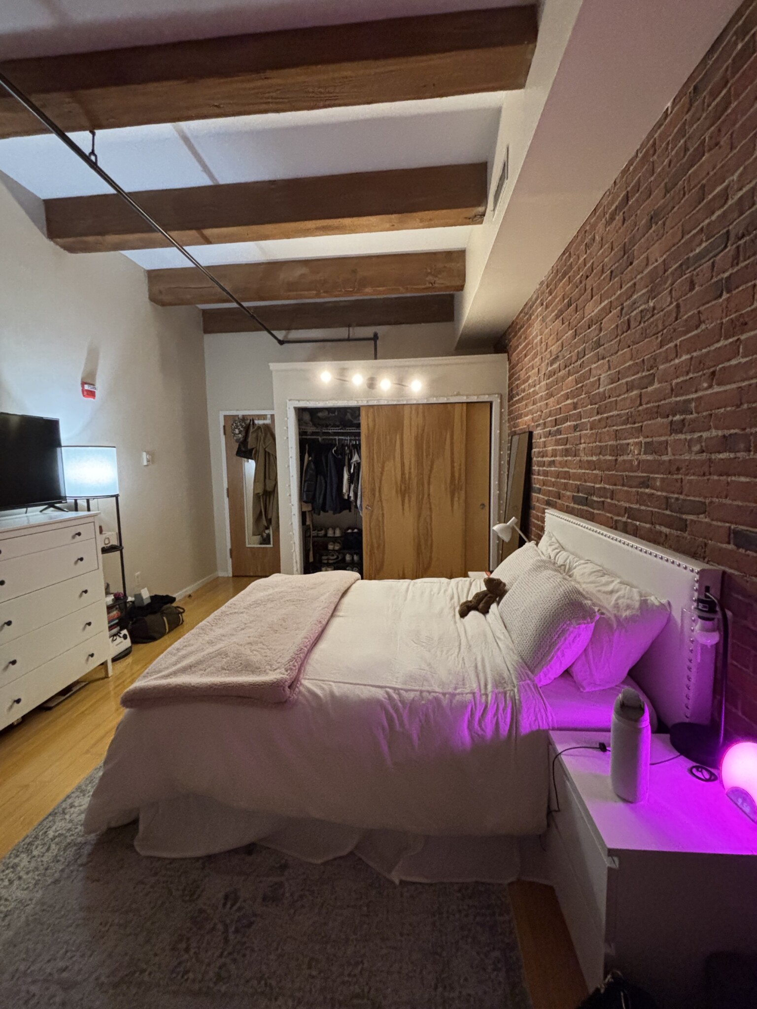 254 Friend St, West End