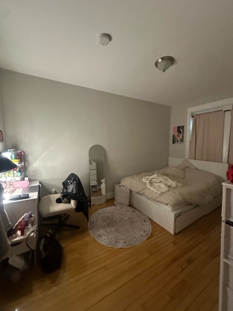 8 Farrington Ave, Allston