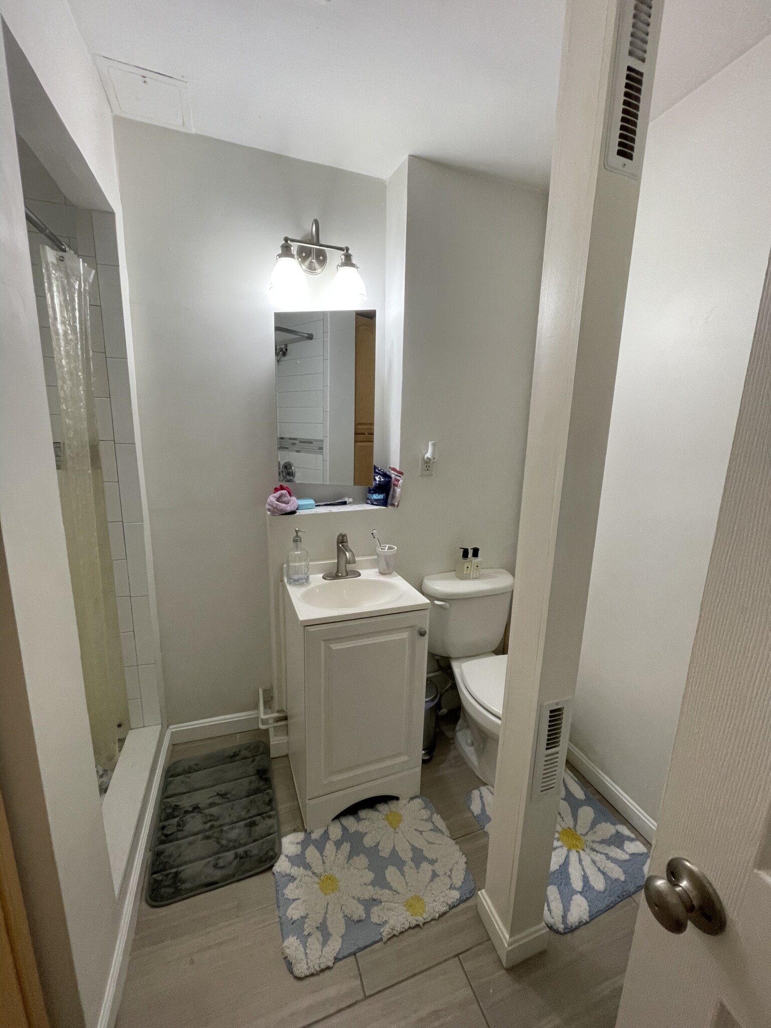 220 Hanover St, North End