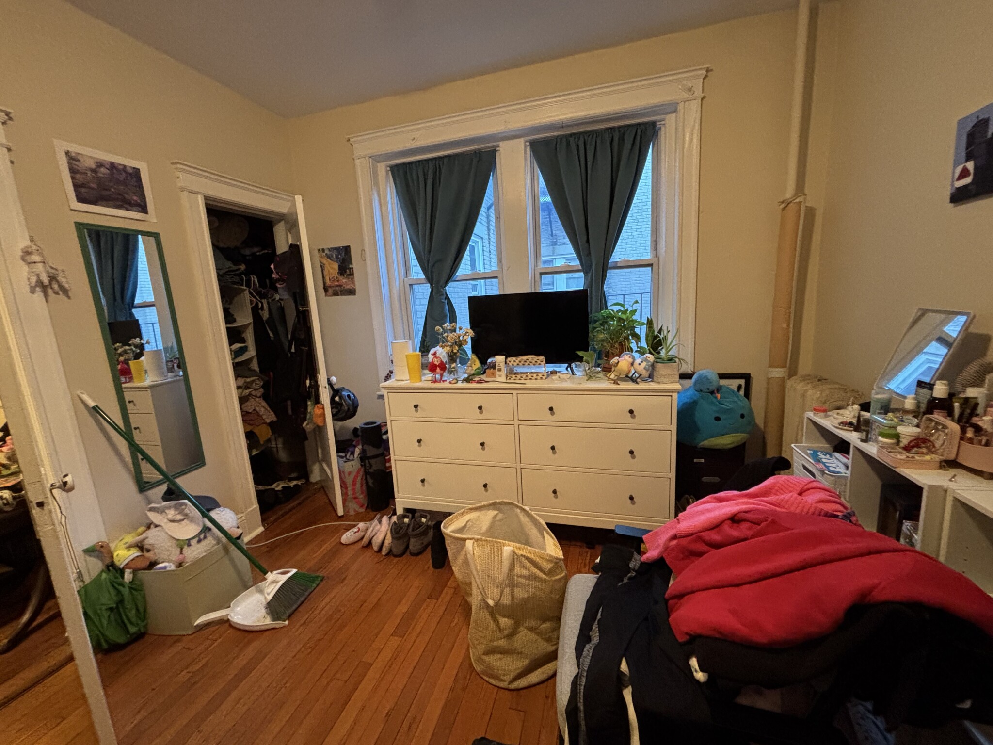 1185 Commonwealth Ave, Allston