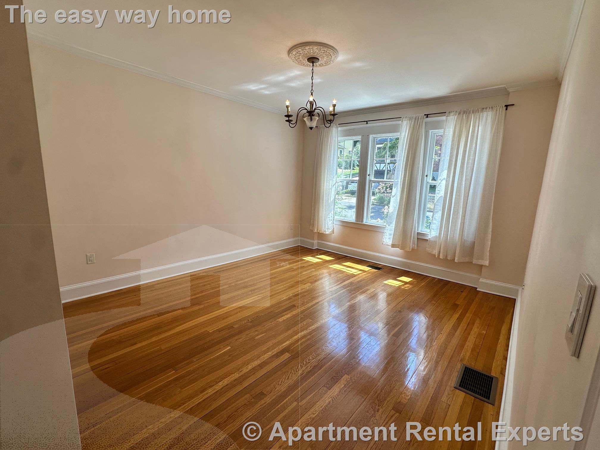 273 Mason Terr, Coolidge Corner