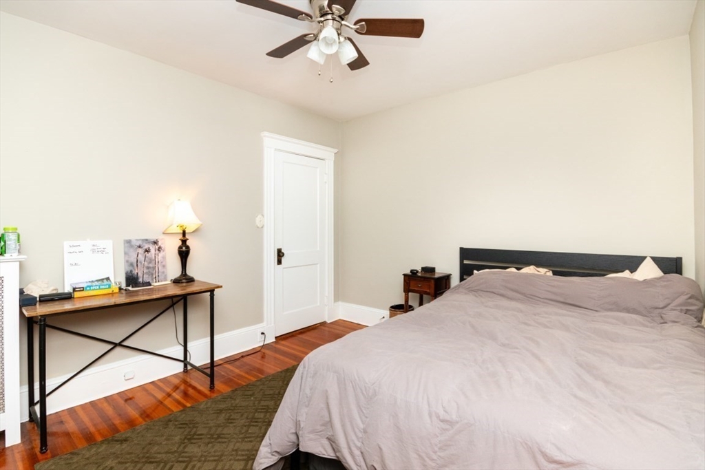 80 Aldrich St, Roslindale