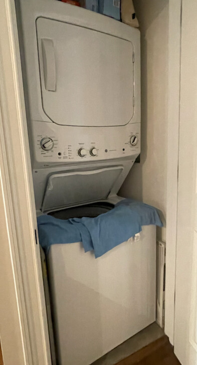 8 Nira Ave, Jamaica Plain