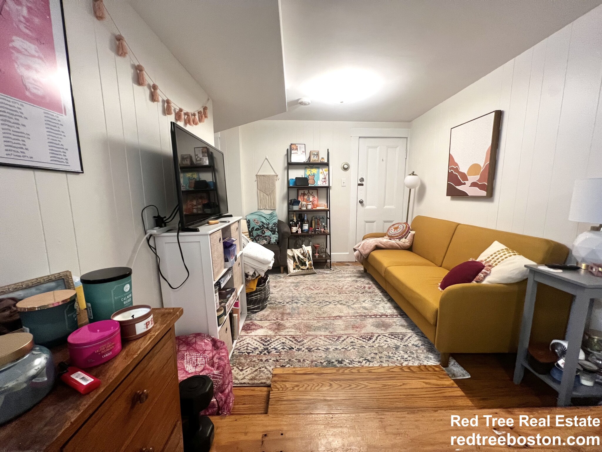 1748 Beacon St, Brookline