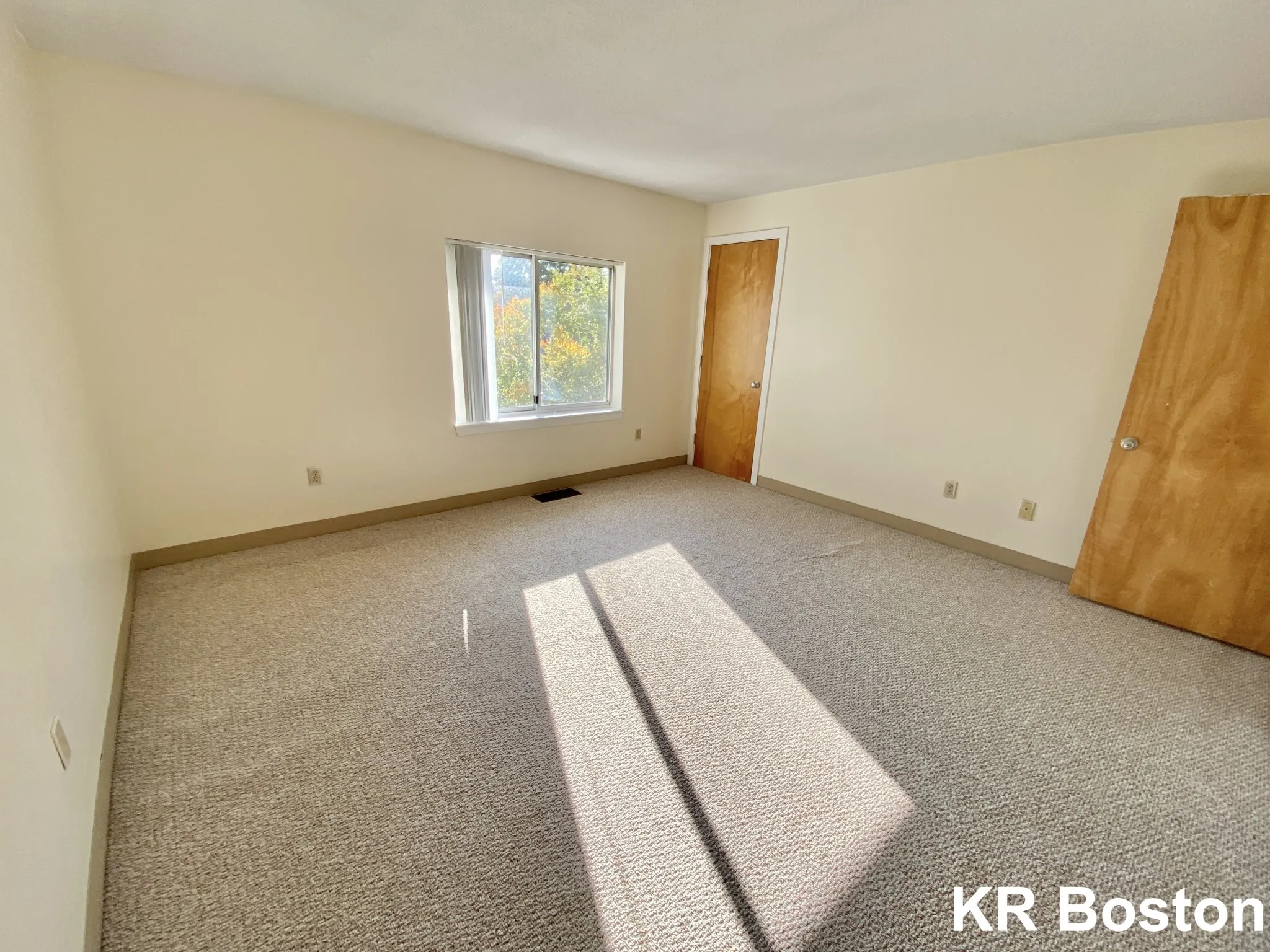 148 North Beacon St, Brighton