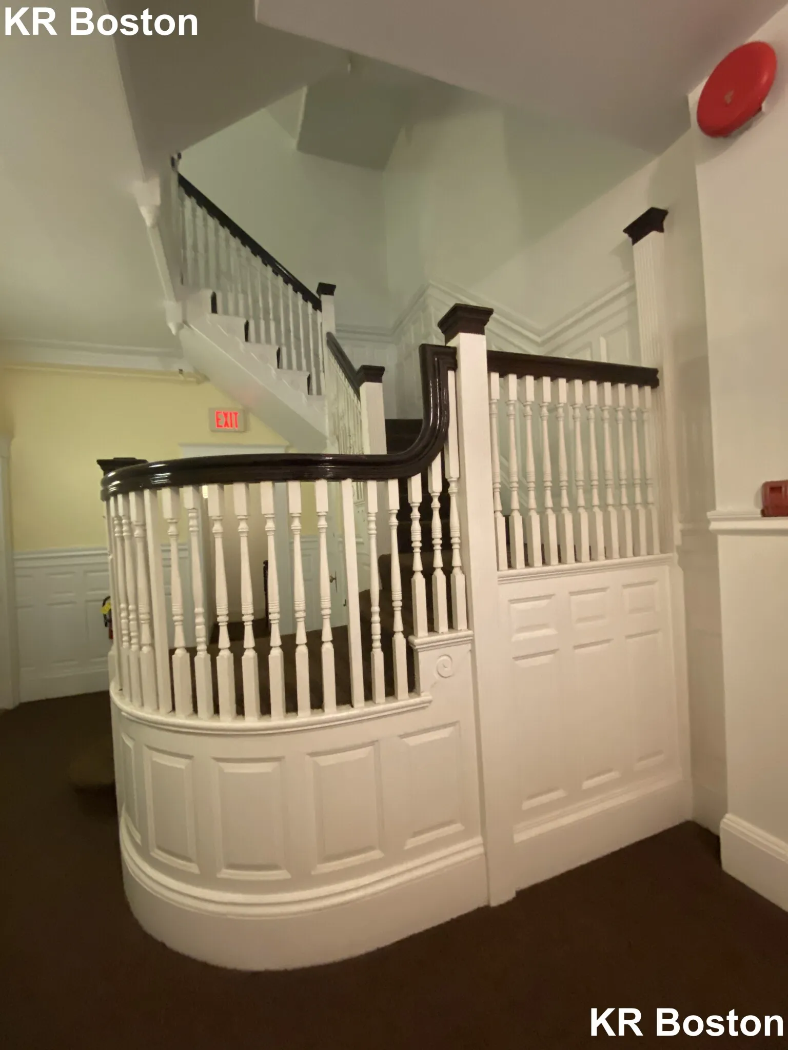 1077 Beacon St, Longwood