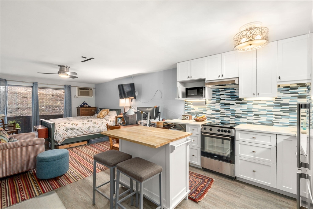 32 Whites Ave, Watertown